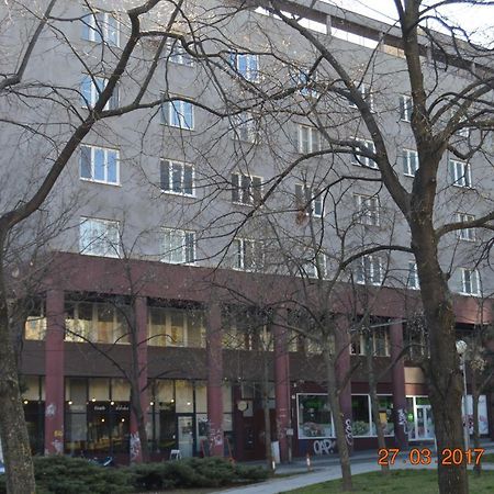 Vacation Apartment Up To 10 Bratysława Zewnętrze zdjęcie