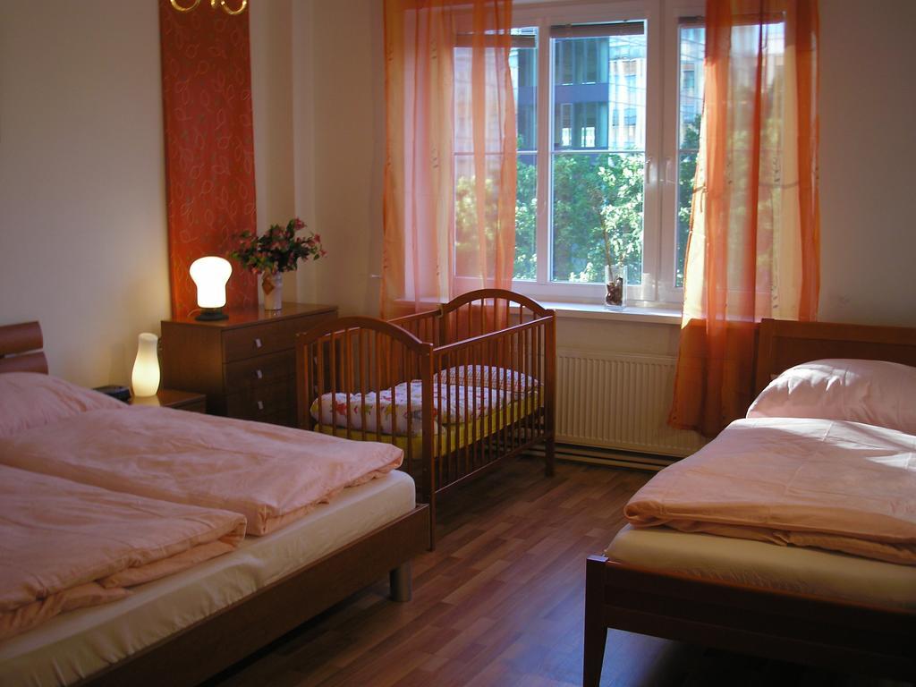 Vacation Apartment Up To 10 Bratysława Pokój zdjęcie